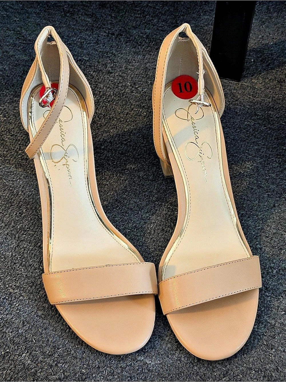 Jessica Simpson Strappy Block Heel Sandals Beige US 10